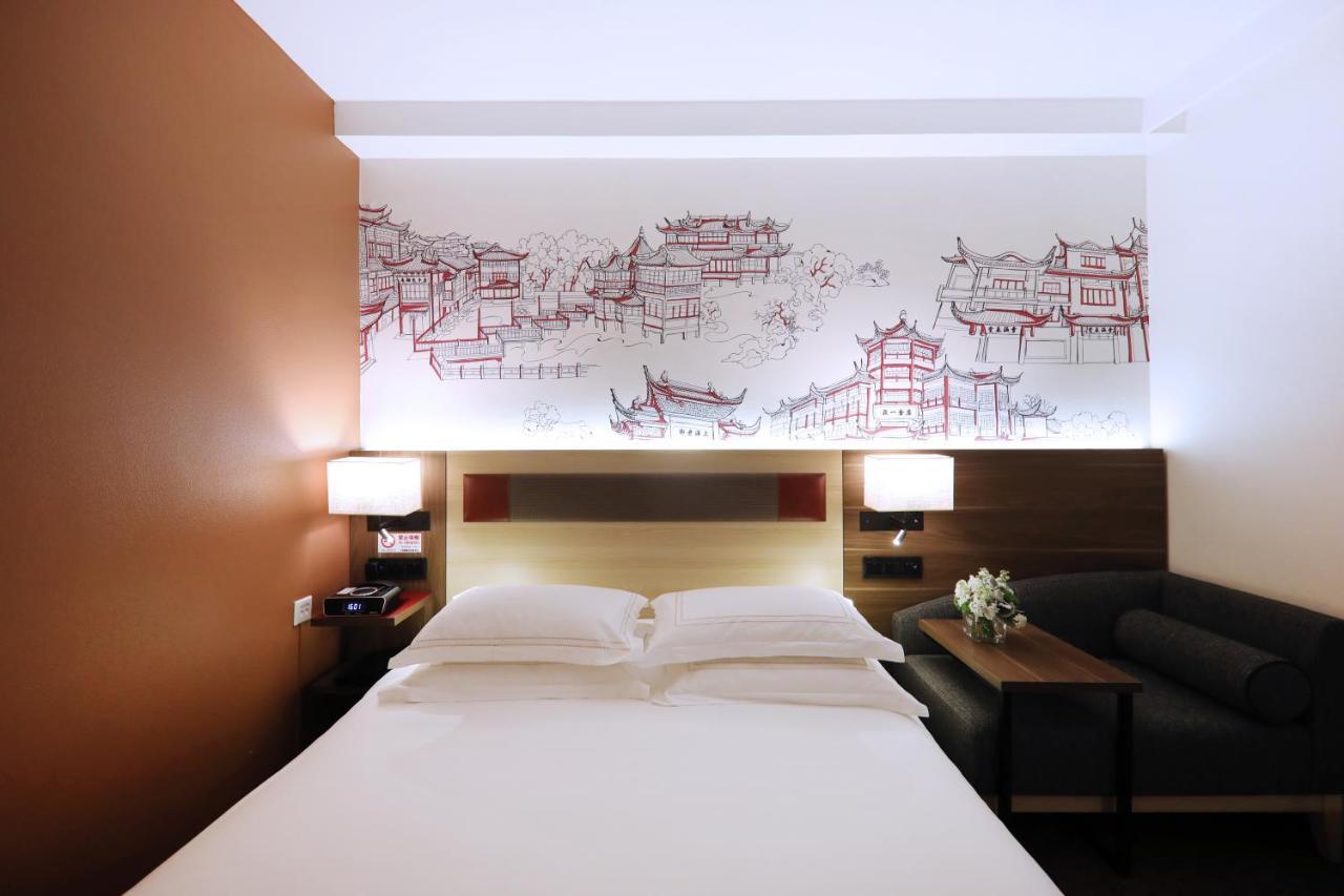 Ibis Shanghai Yu Garden Esterno foto